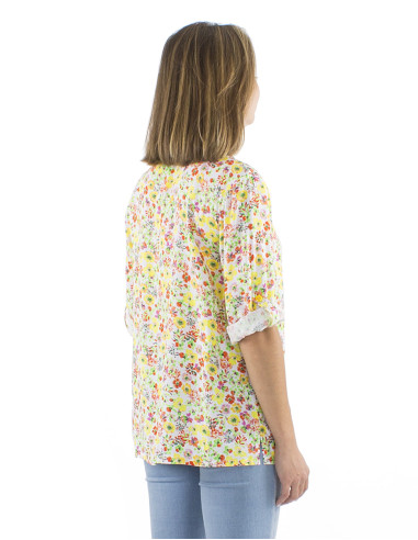 Viscose collar blouse with 3/4 sleeves and Pretty print