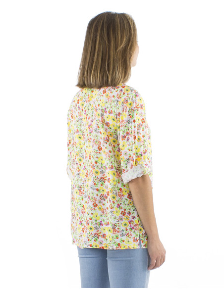 Viscose collar blouse with 3/4 sleeves and Pretty print