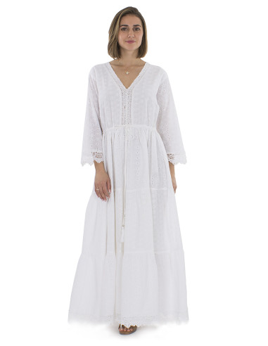 Cotton white 3/4 sleeves dress with embroideries and lining
