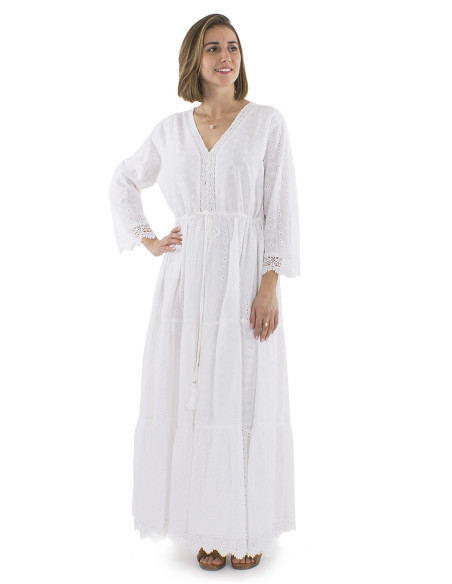 Cotton white 3/4 sleeves dress with embroideries and lining