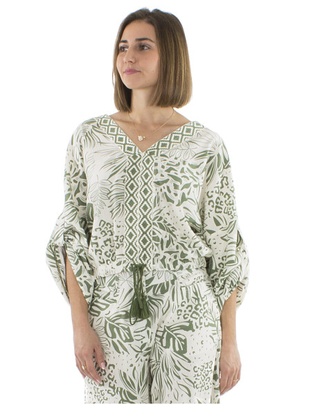 70% viscose 30% linen trim top with eslastic size and Nature print