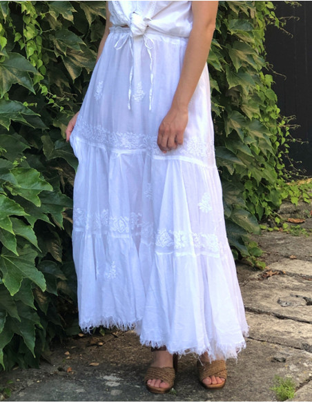 Jupe voile coton blanc doublée brodée main franges