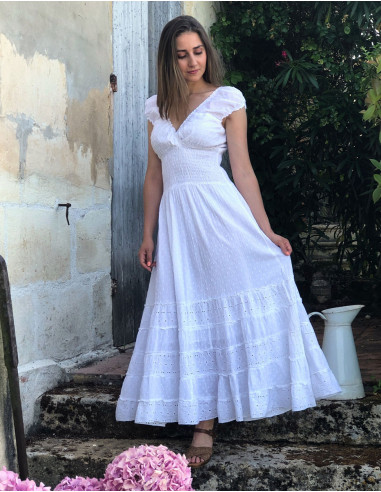 Robe coton blanc brodée doublée élastique ceinture