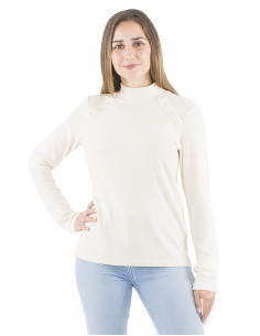 Pull léger maille 65% viscose 30% polyester 5% élasthanne 8 boutons 2