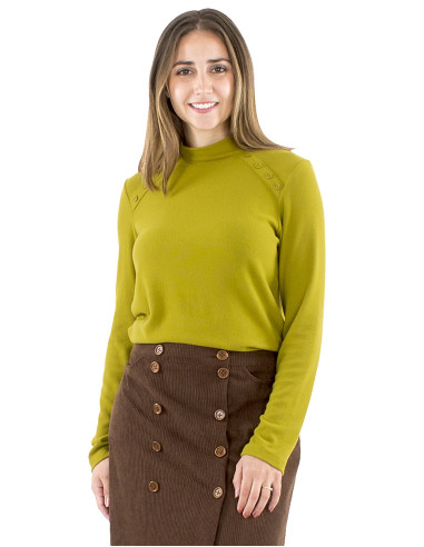 Knitted 65% viscose 30% polyester 5% elastane pullover with 8 buttons