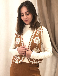 Cotton embroidered waistcoat with cotton lining