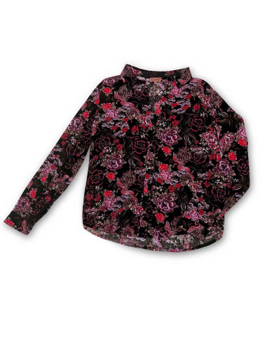 Viscose crepe buttoned blouse and Sakura print