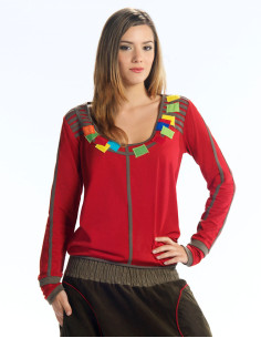 T-shirt 62% polyester, 35% cotton, 3% elastane