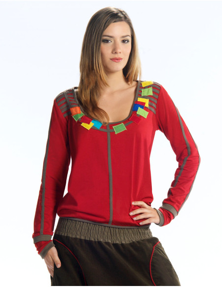 T-shirt 62% polyester, 35% cotton, 3% elastane