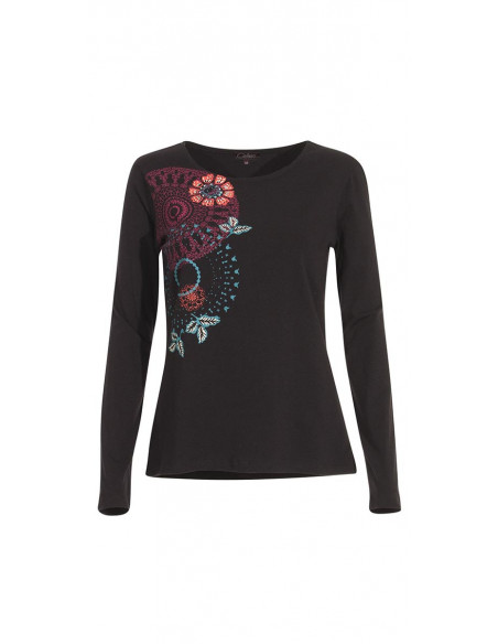 97% cotton 3% elastane tee shirt with place print